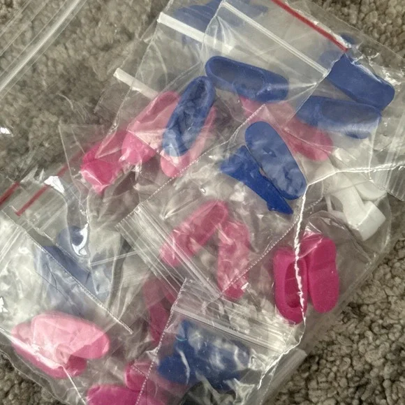 Huge Lot Barbie Doll Shoes Pumps Flats Hiking Boots 500 + Pairs‎ Various Colors